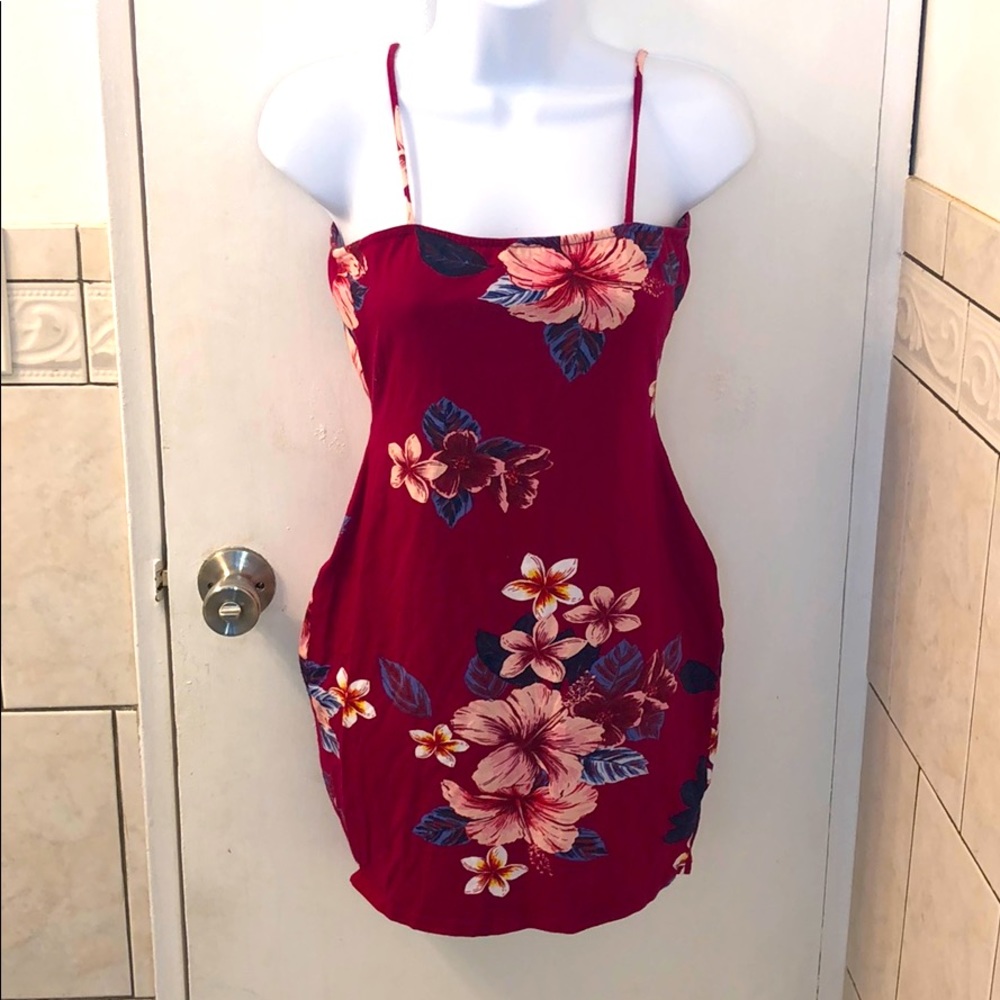 Mini Floral Summer Dress in Size Medium!